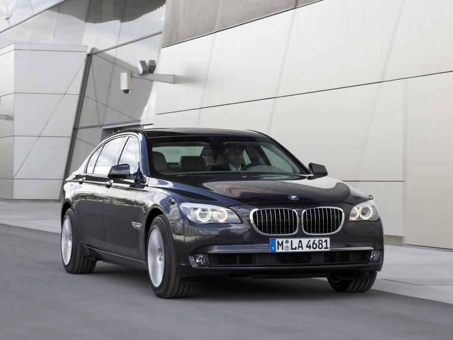  BMW 760Li Security 2009 года  (фото 3 из 16)